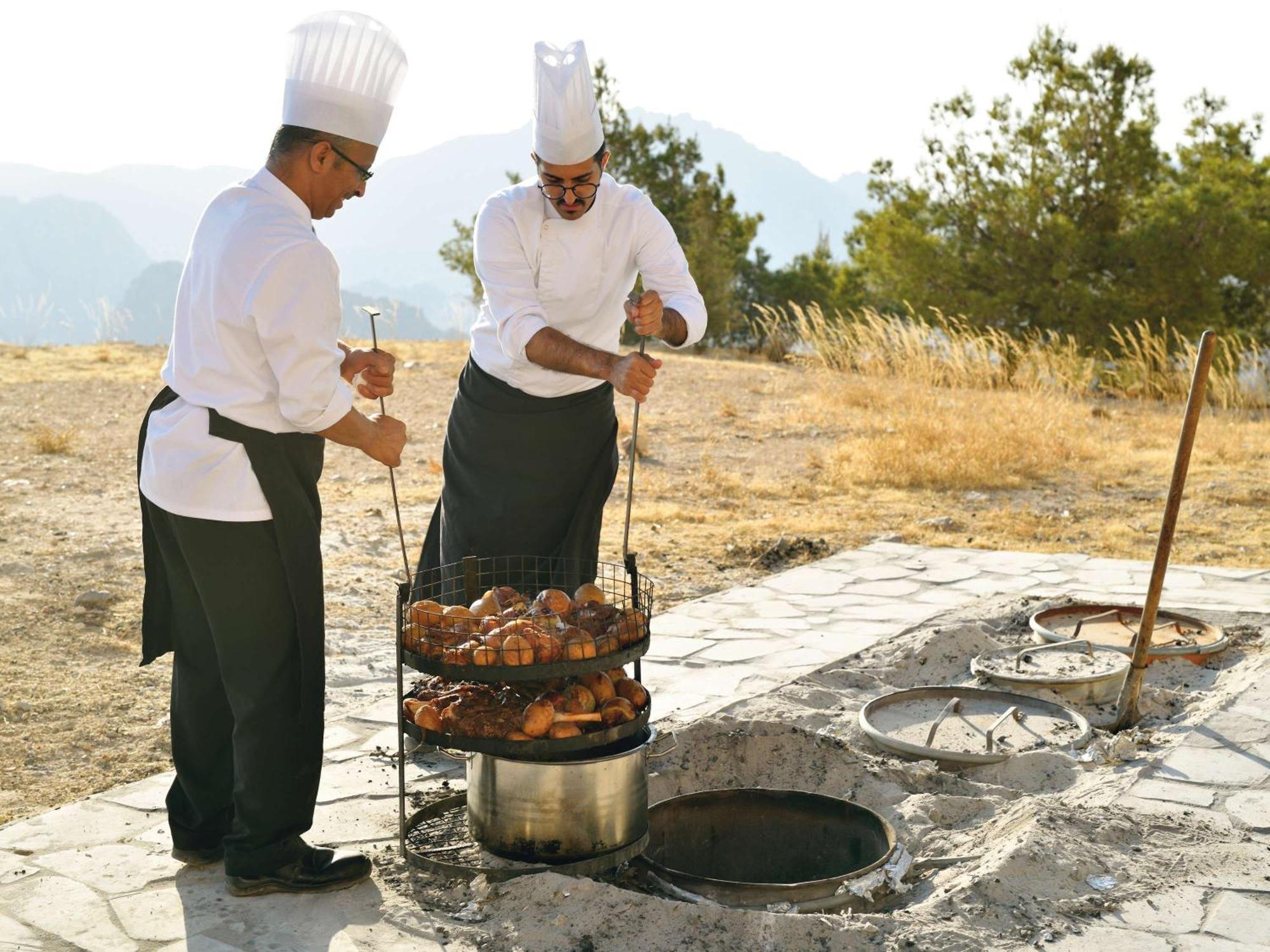 Grand Mercure Petra Wadi Musa Bagian luar foto